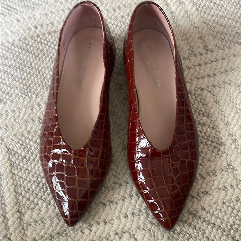 Patricia Green Brown Woven Loafers with Pointed Toe